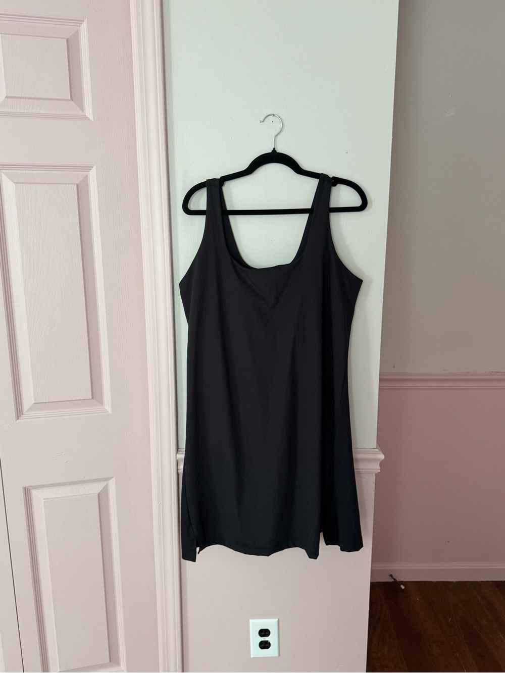 Old Navy Black Scoop Neck Women's Tank Dress